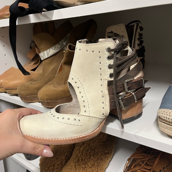 Freebird by Steven Desert size 8 - Picture 1 of 3